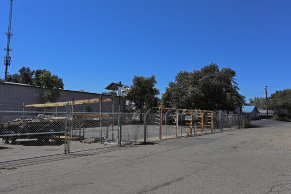 5920 Rosebud Lane Yard